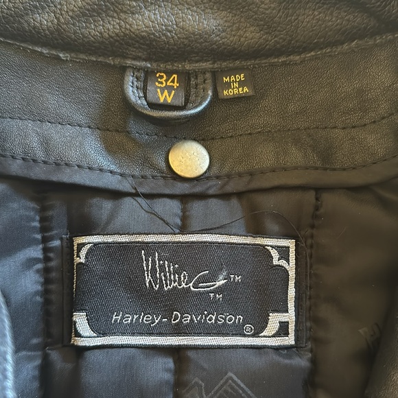 Harley Davidson Willie G leather jacket with fringe, size 34W - Picture 2 of 11